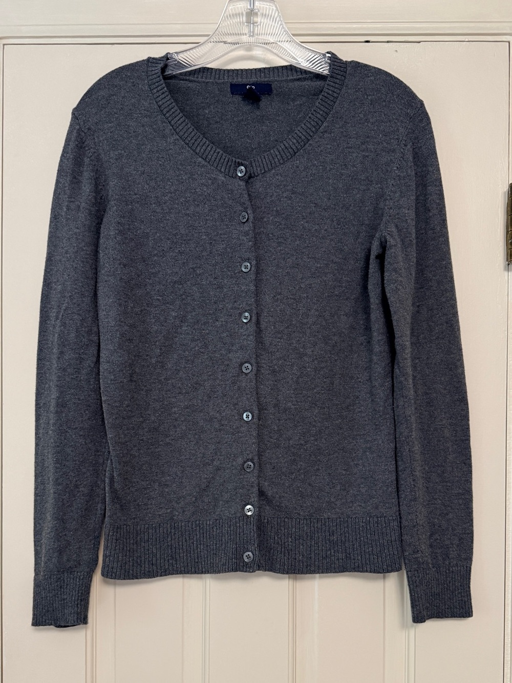 GAP Charcoal Grey Button Front Cardigan Sweater Size Medium